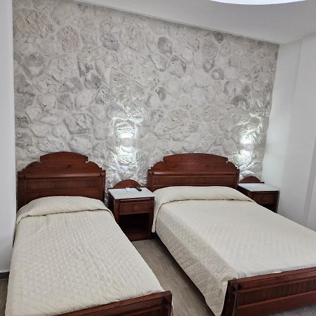 Emmanouela Studios & Villas Karterados  Buitenkant foto