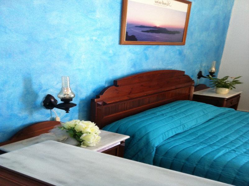 Emmanouela Studios & Villas Karterados  Buitenkant foto